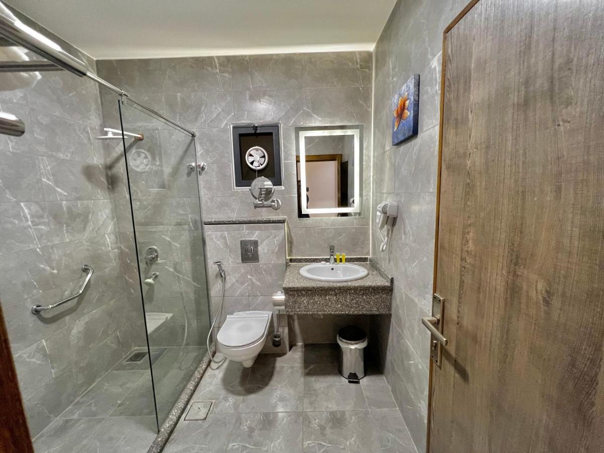 Sky Hotel Aqaba Eksteriør billede