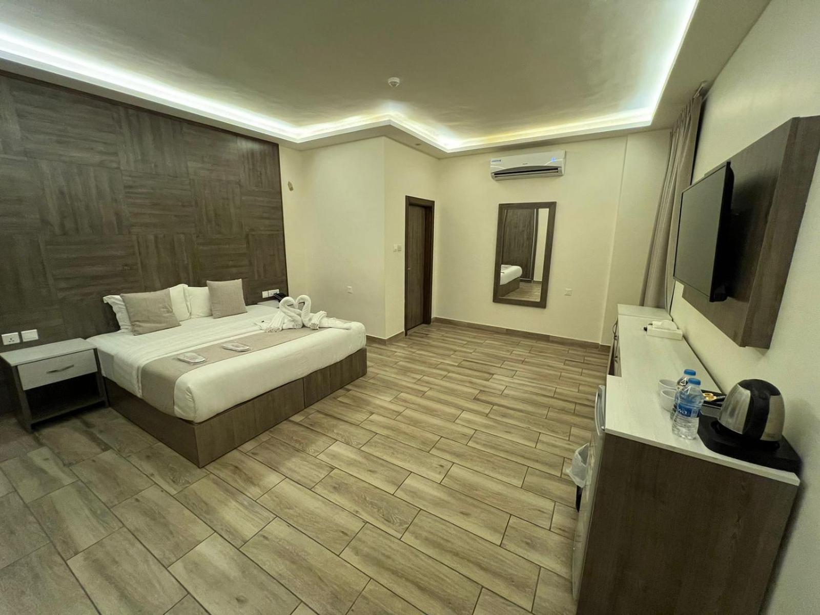 Sky Hotel Aqaba Eksteriør billede