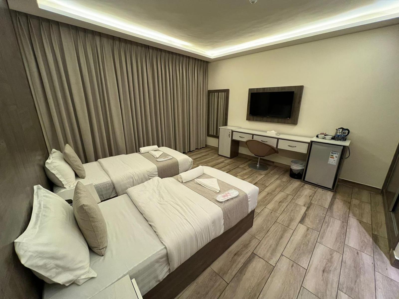 Sky Hotel Aqaba Eksteriør billede