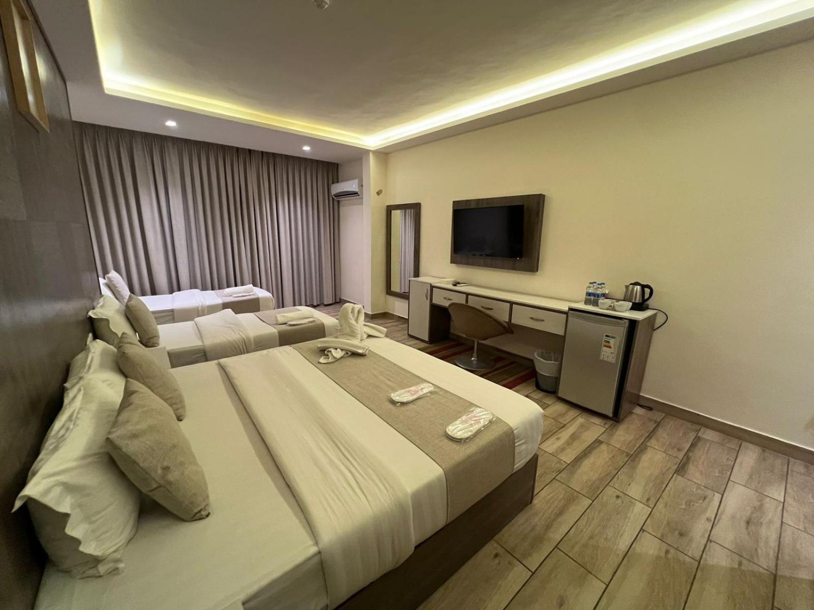 Sky Hotel Aqaba Eksteriør billede