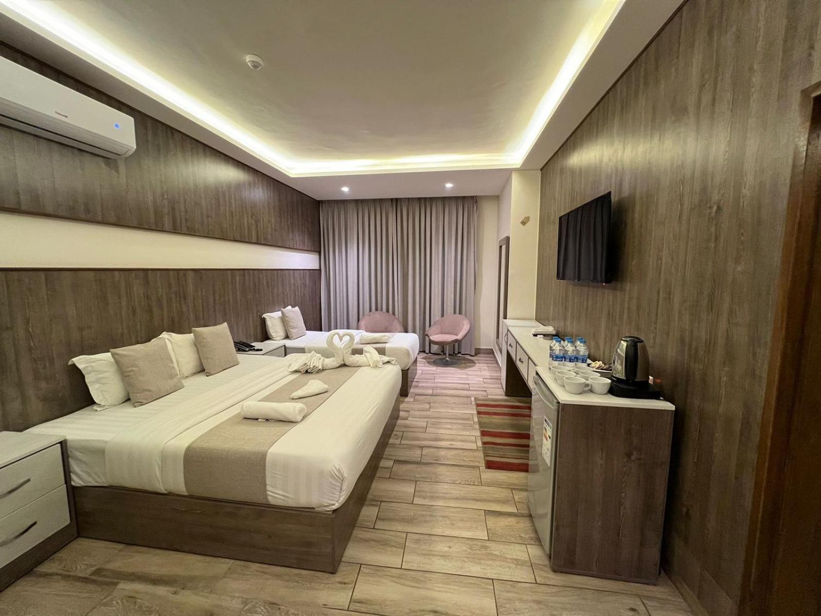 Sky Hotel Aqaba Eksteriør billede