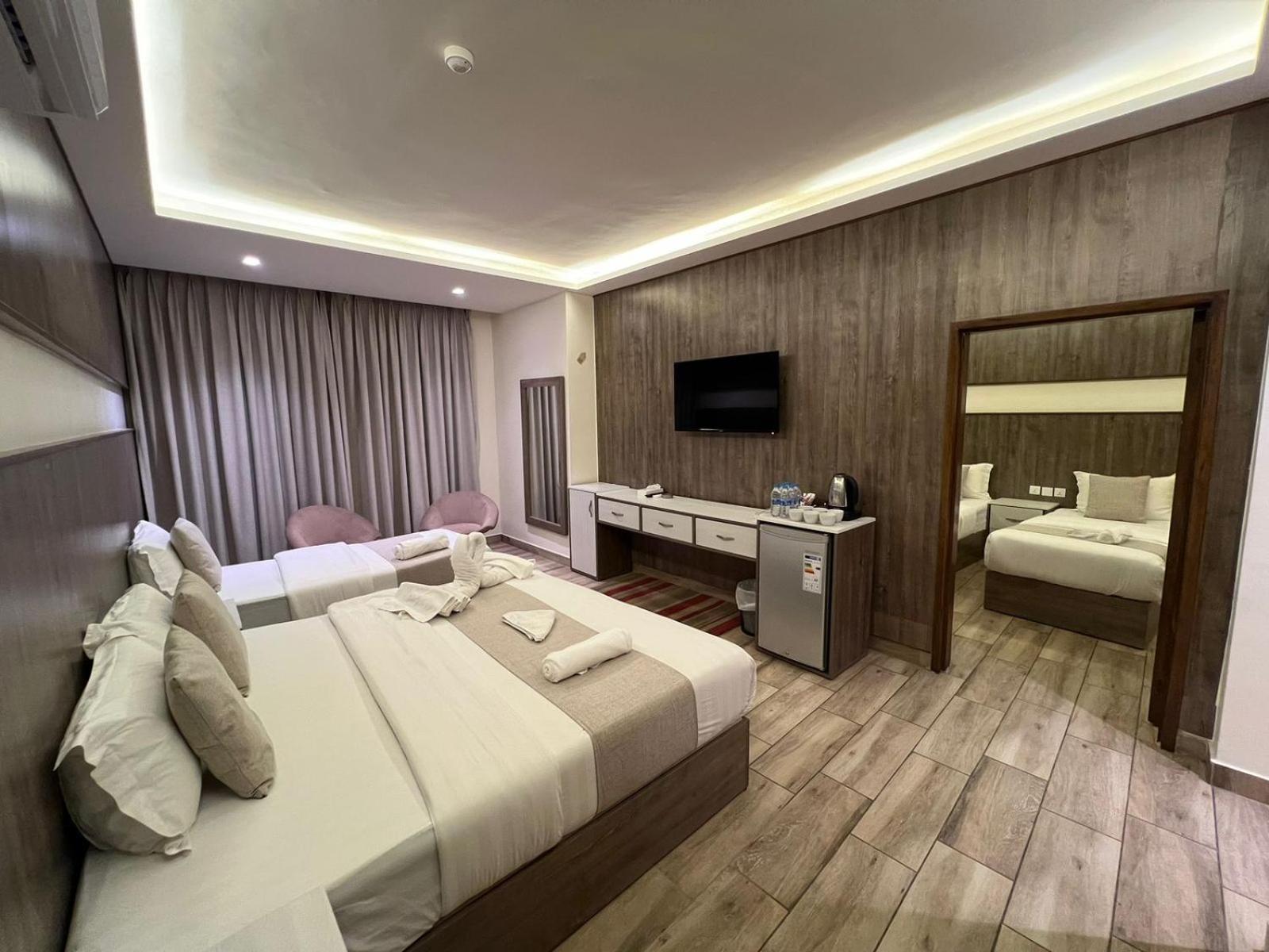 Sky Hotel Aqaba Eksteriør billede